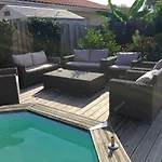 Elegante A Avec Piscine Privee *