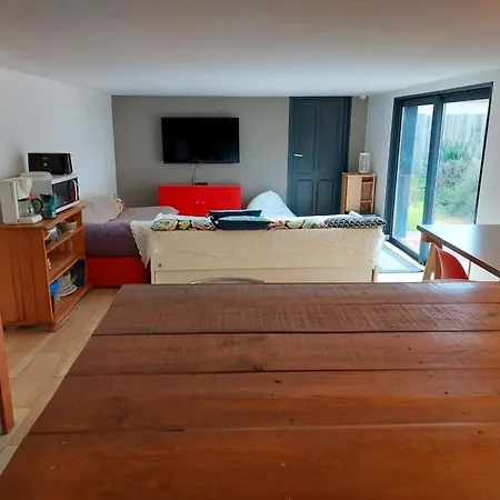 Elegante A Avec Piscine Privee Вилла