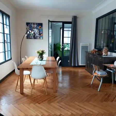 Elegante A Avec Piscine Privee *