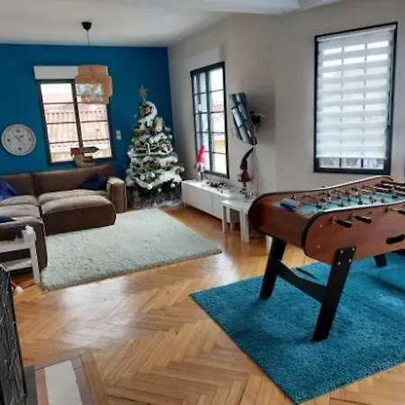 Elegante A Avec Piscine Privee Бискаррос