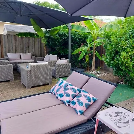 Elegante A Avec Piscine Privee *