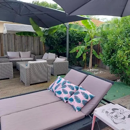 Vila Elegante A Avec Piscine Privee
